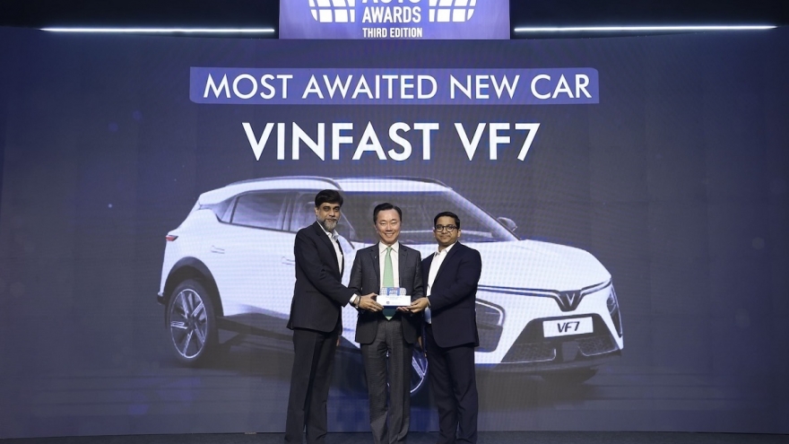 VINFAST VF 7 được vinh danh là “Mẫu xe mới được mong chờ nhất” tại Ấn Độ